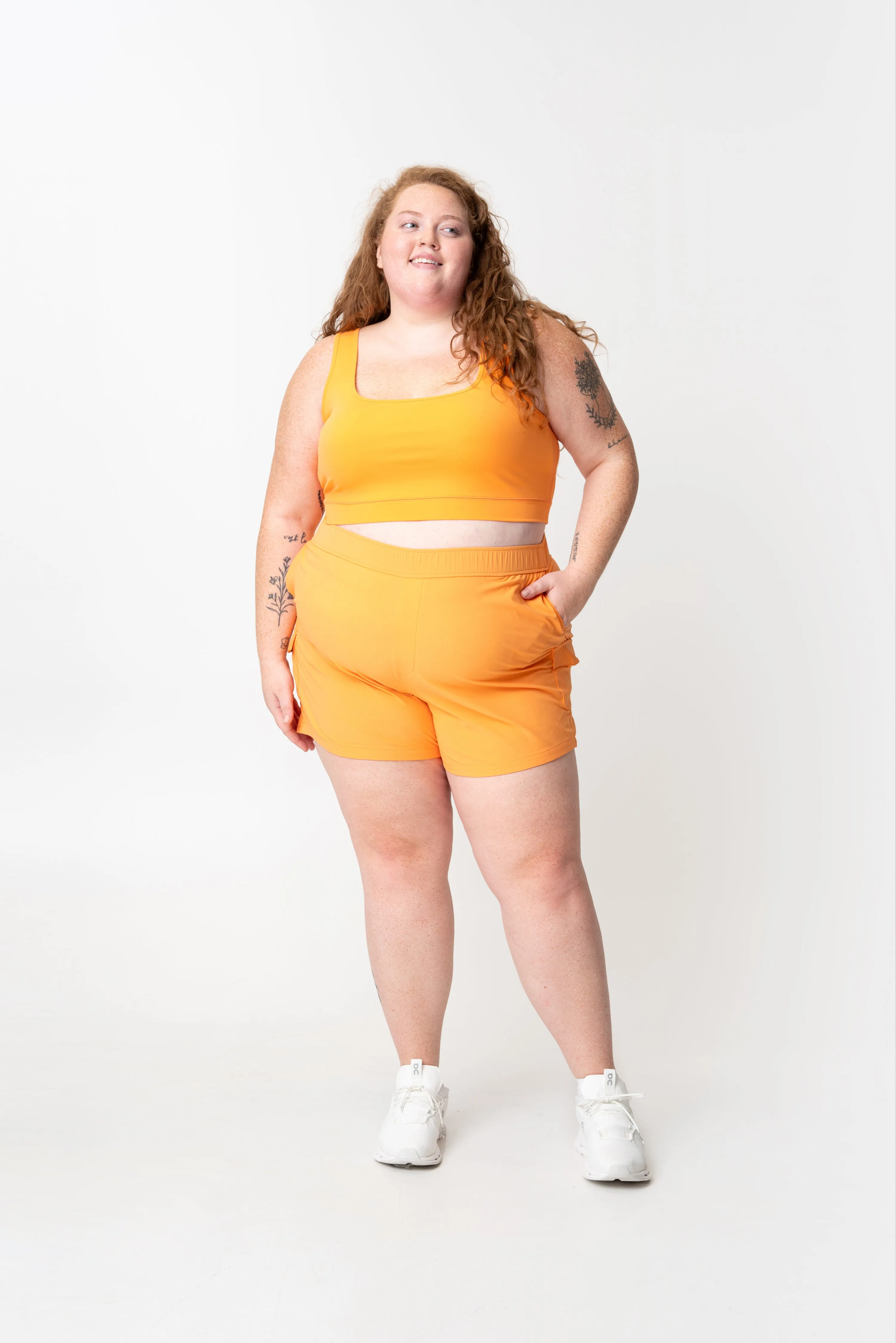 adventure performance cropped tank