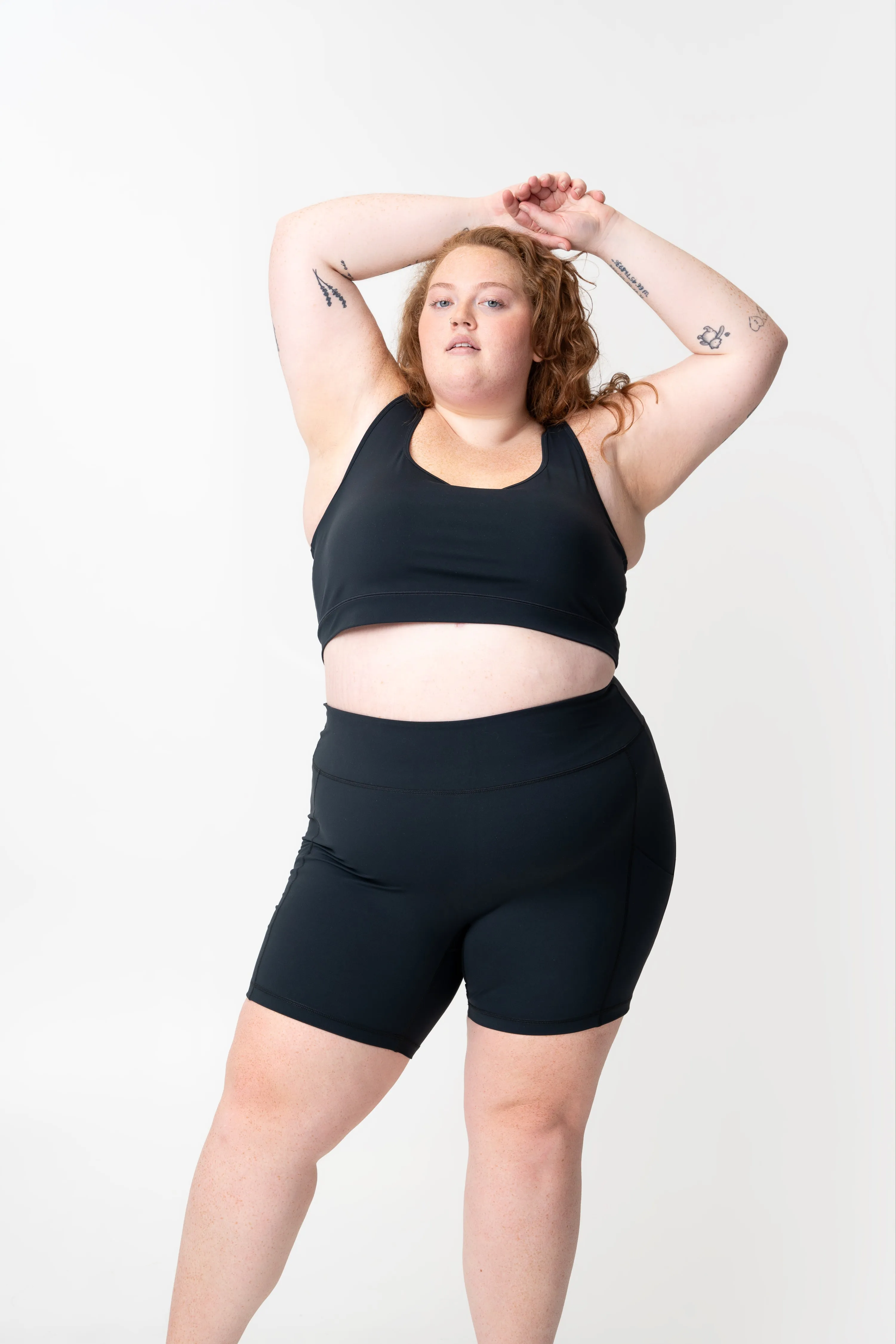 adventure performance cropped tank