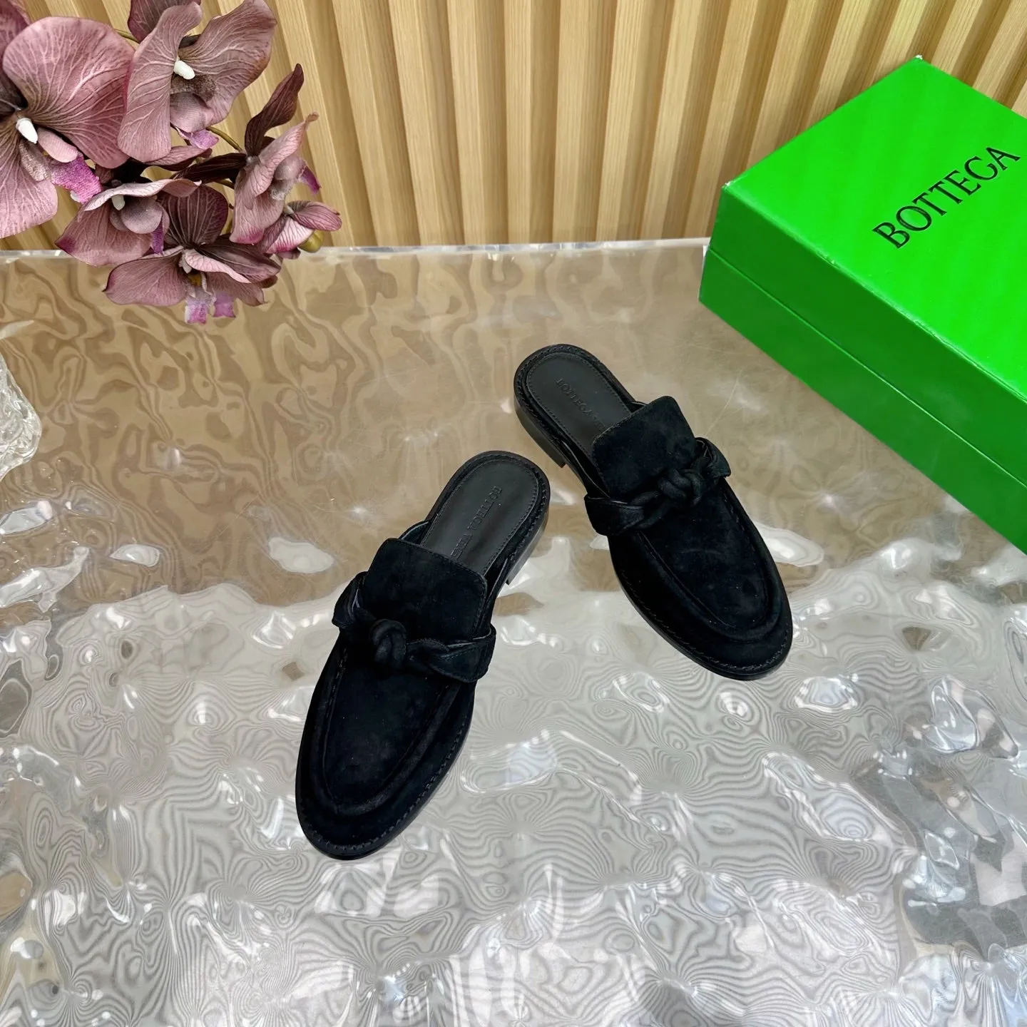 Astaire Loafer Black Suede 176153