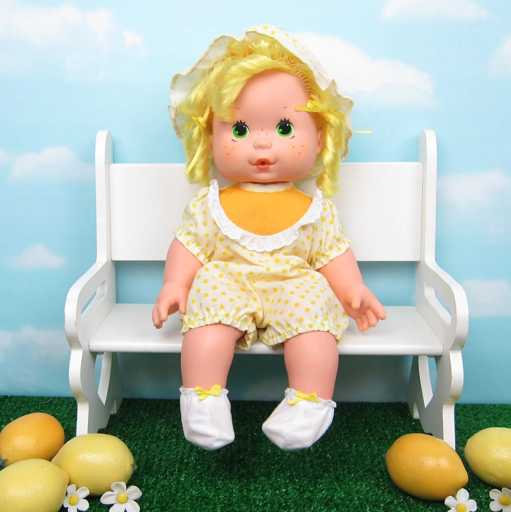 Baby Doll Booties - White with Yellow Bow