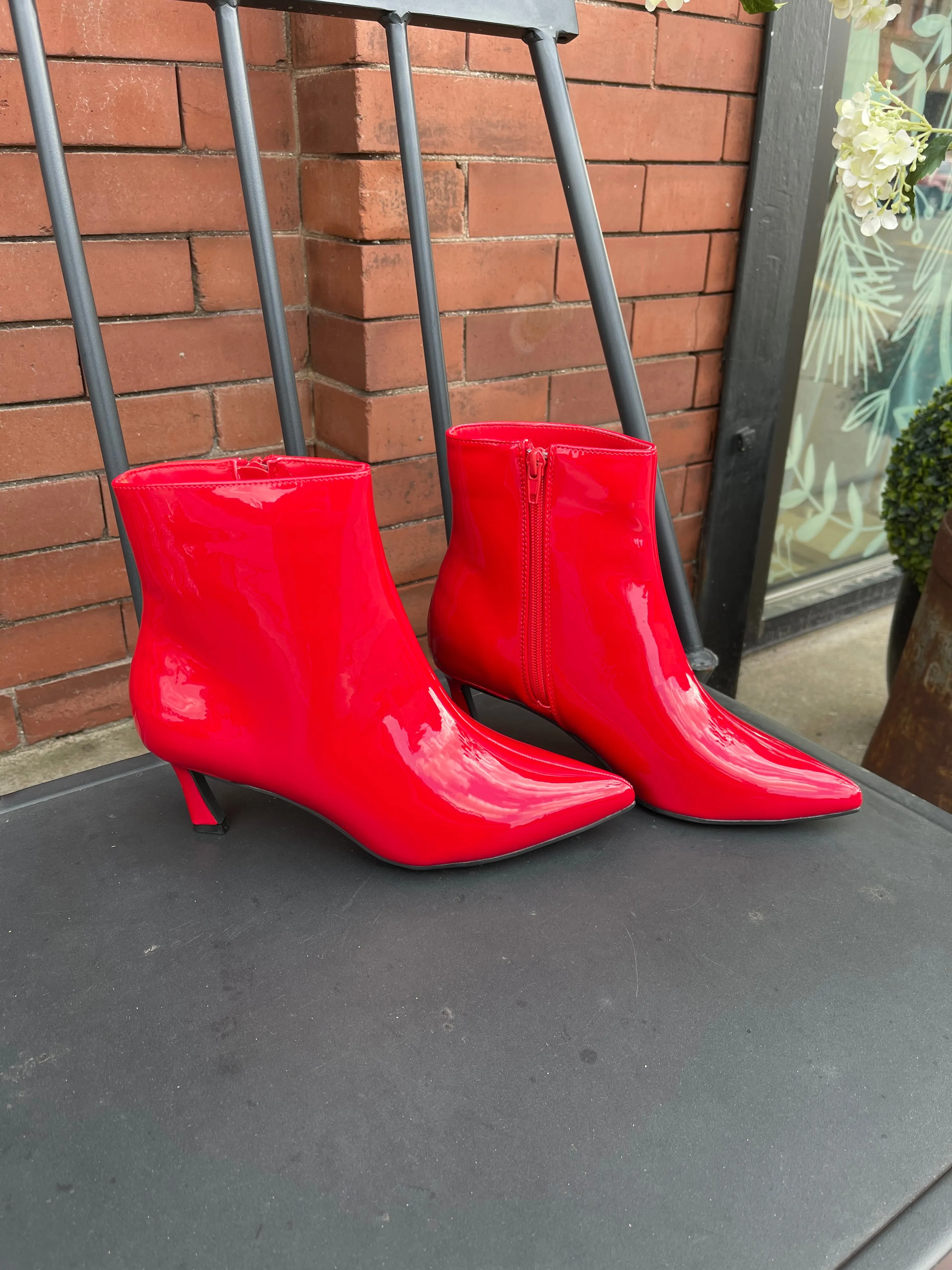 Bamboo Pisa Red Bootie