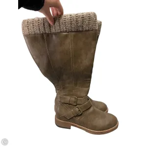 Boots Knee Flats By Torrid In Tan, Size: 8