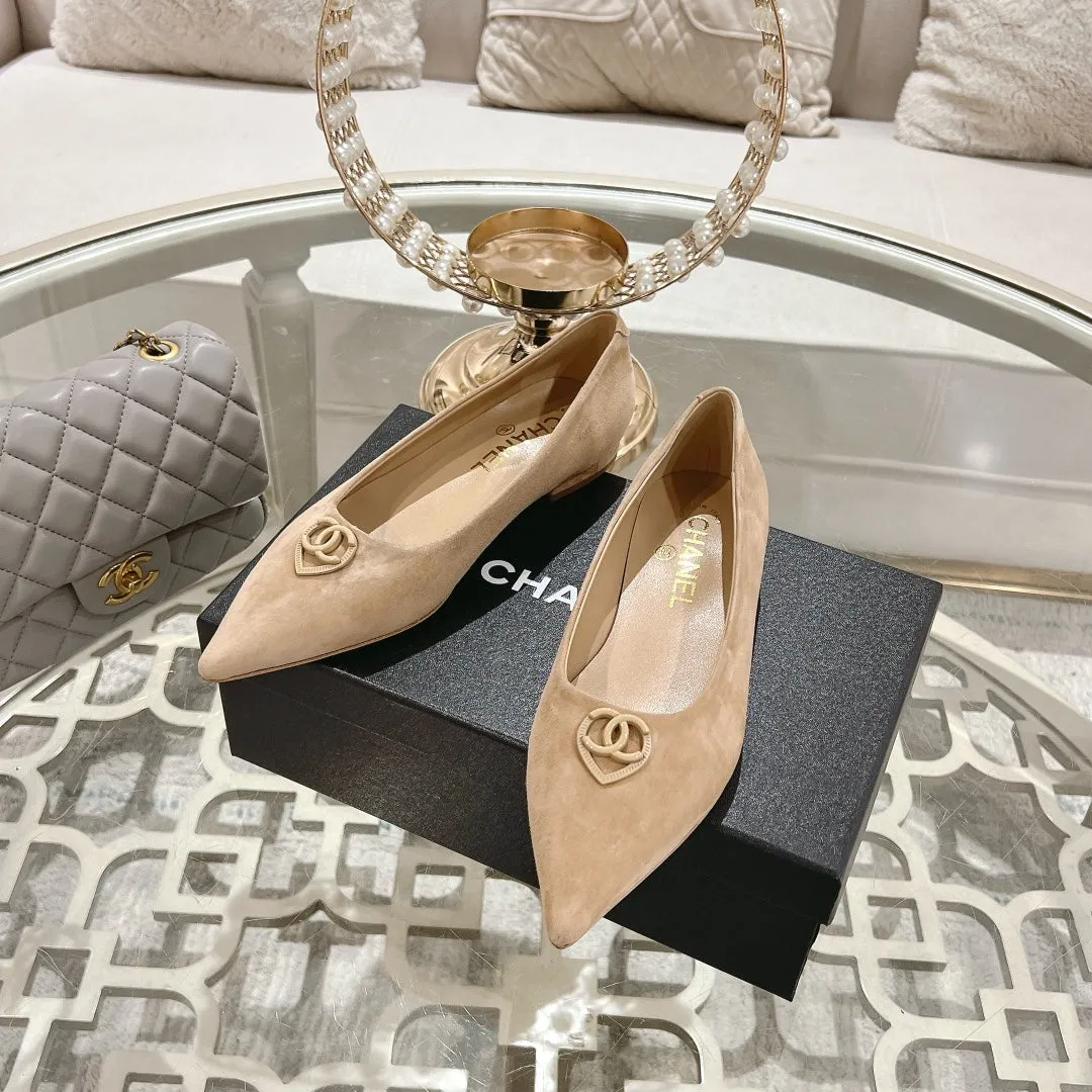 CC 25C Ballet Flats Cream Suede 213338