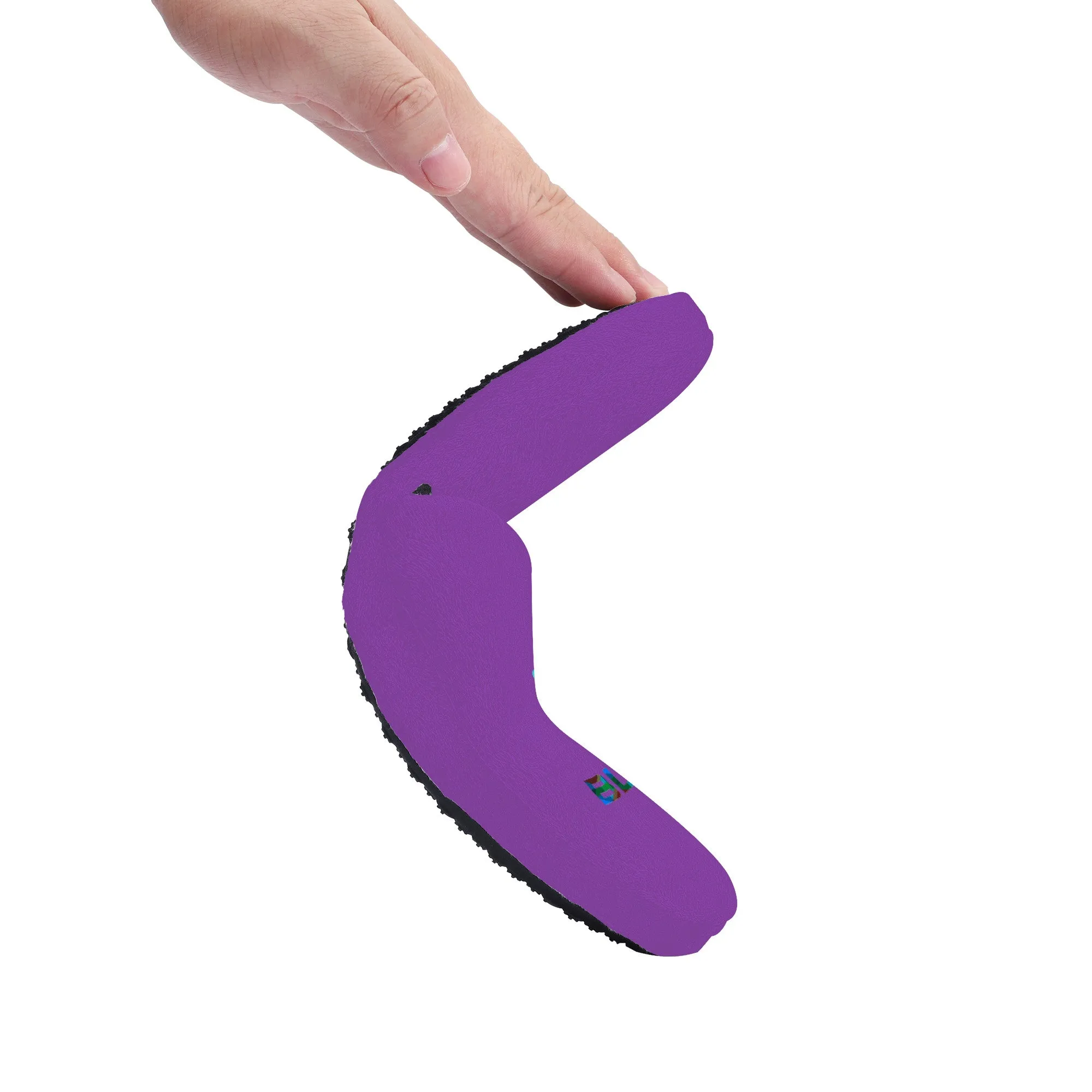 D35 Slippers