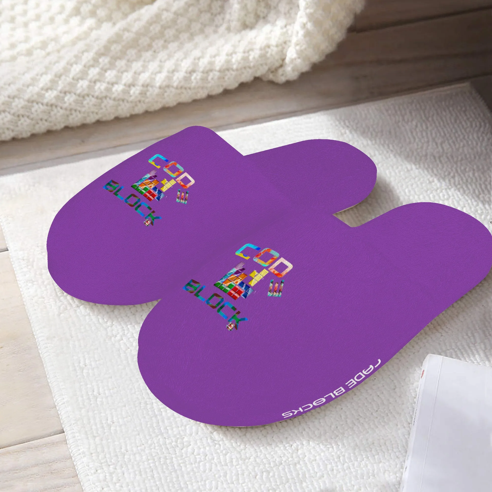 D35 Slippers