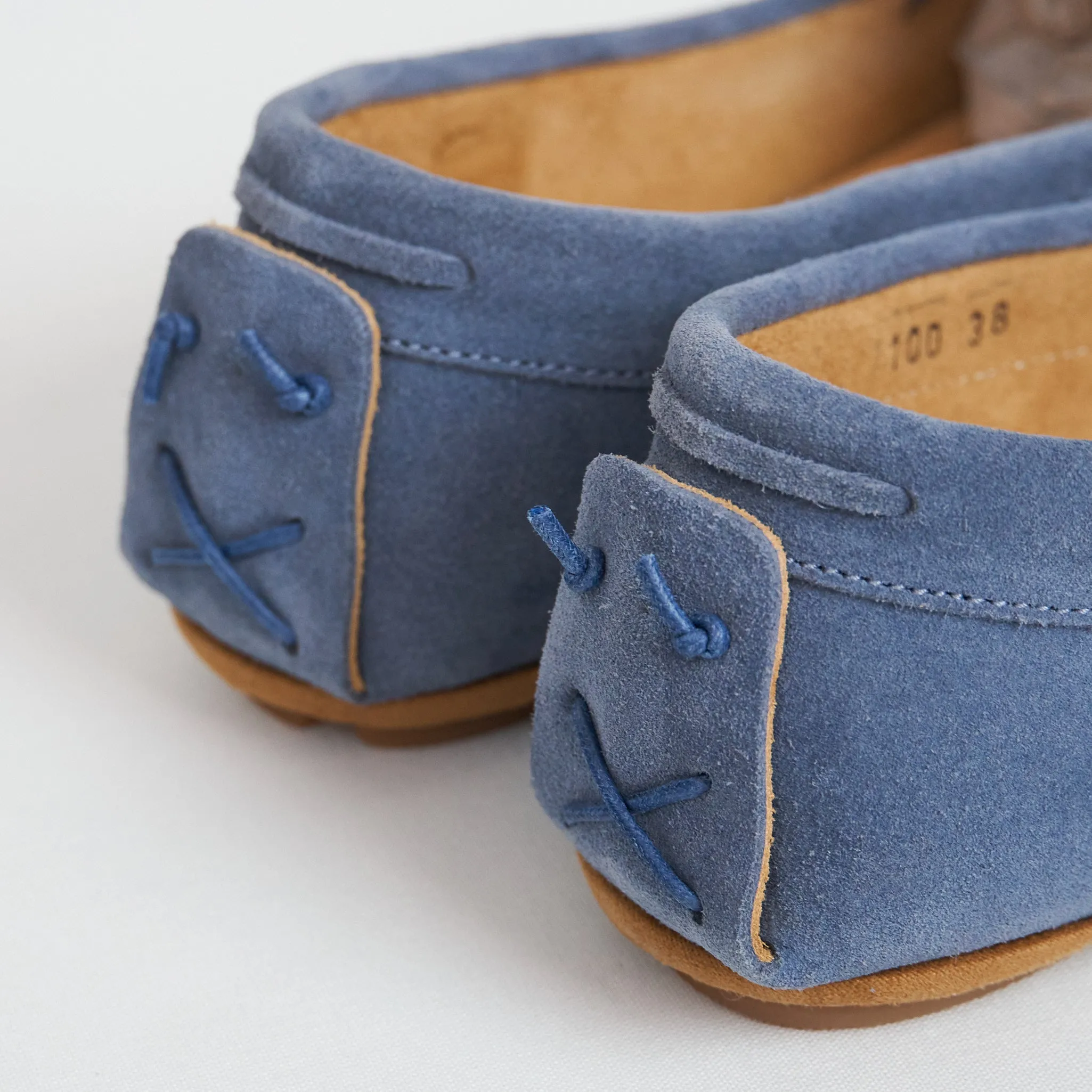 DeeCee style Ladies Hand Made Moccassins