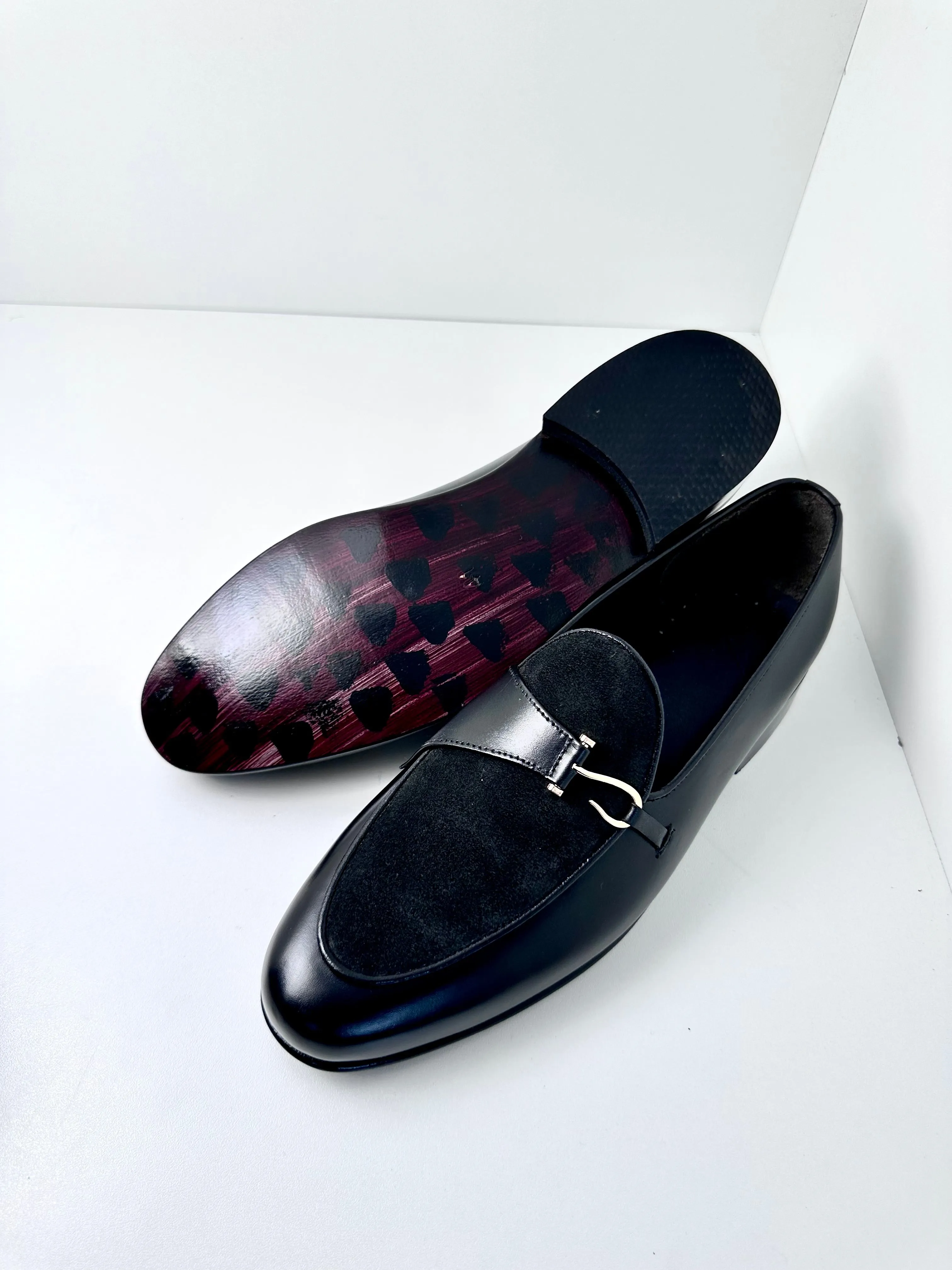 Dock - BLK (Premium Suede Leather)