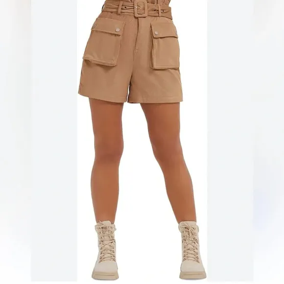 Guess Faux Suede High Rise Cargo Pocket Shorts Size Small Belted Brown Tan NWT