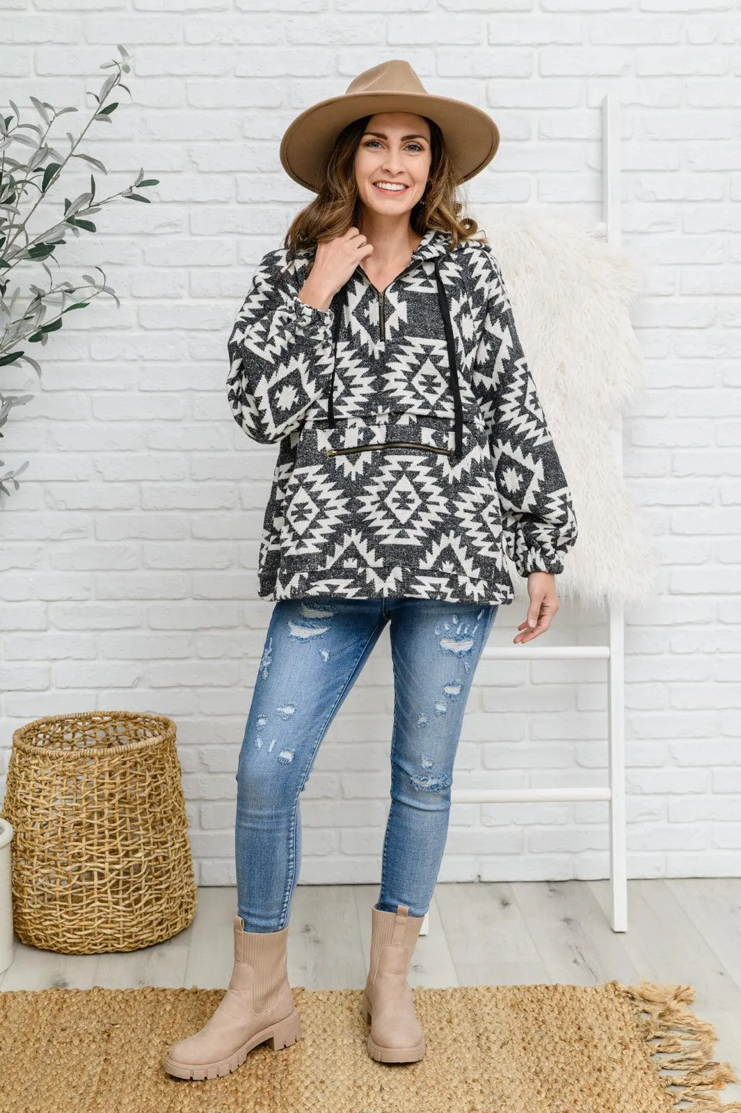 Hazel Blues® | Lounge Day Hoodie in Black & White