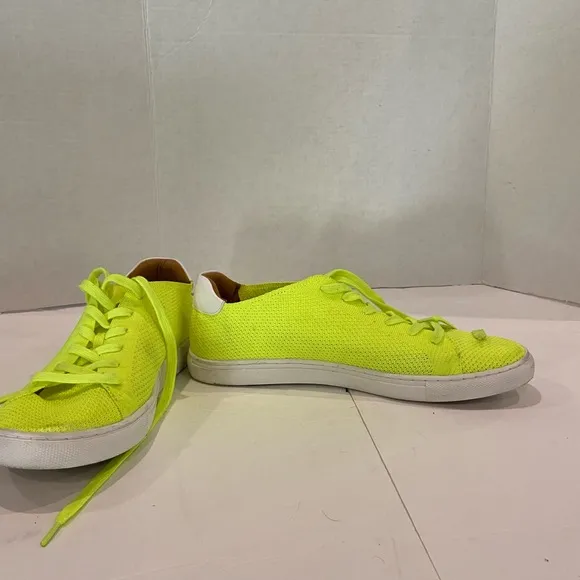 Men’s Bar lll Donnie neon sneakers. Sz 10