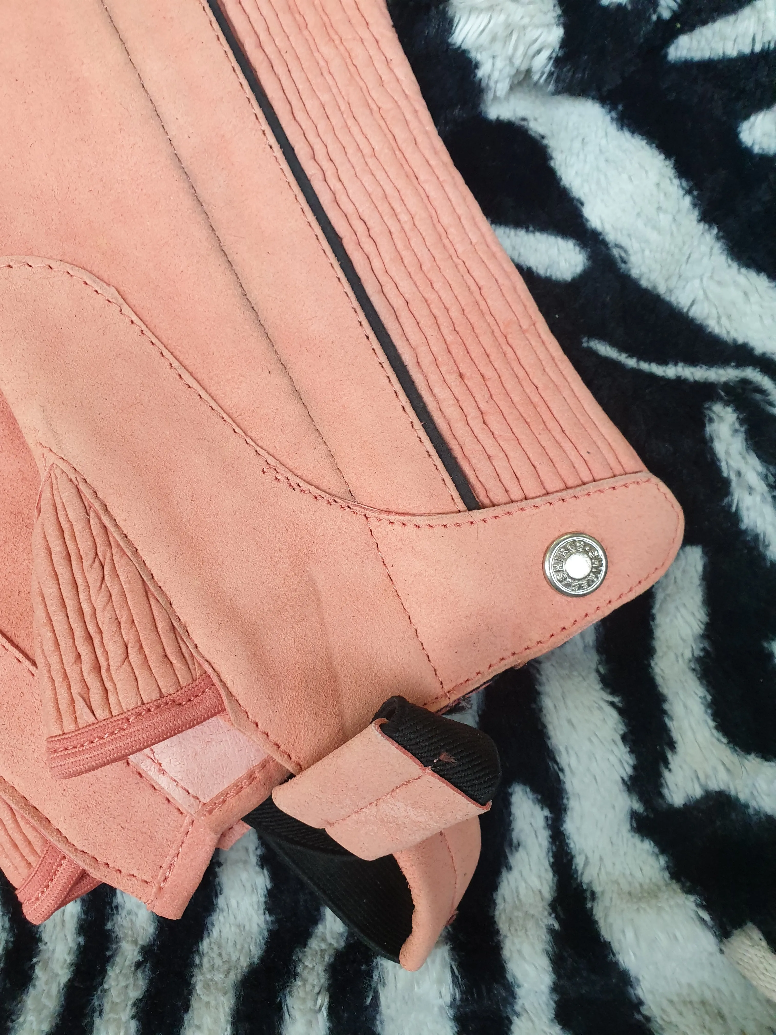 New shires salmon colour chaps in small adults