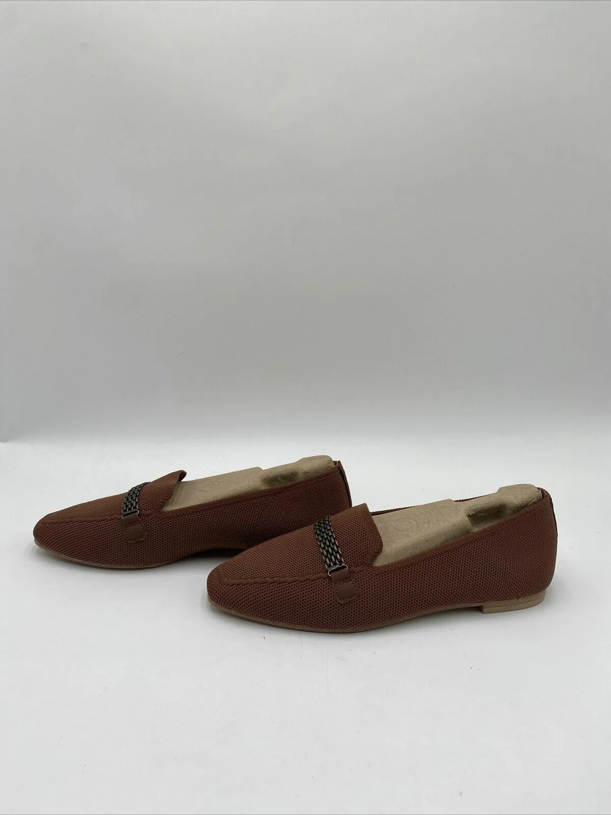 NWB Women's Skechers Cleo Snip Flats Brown Size 6
