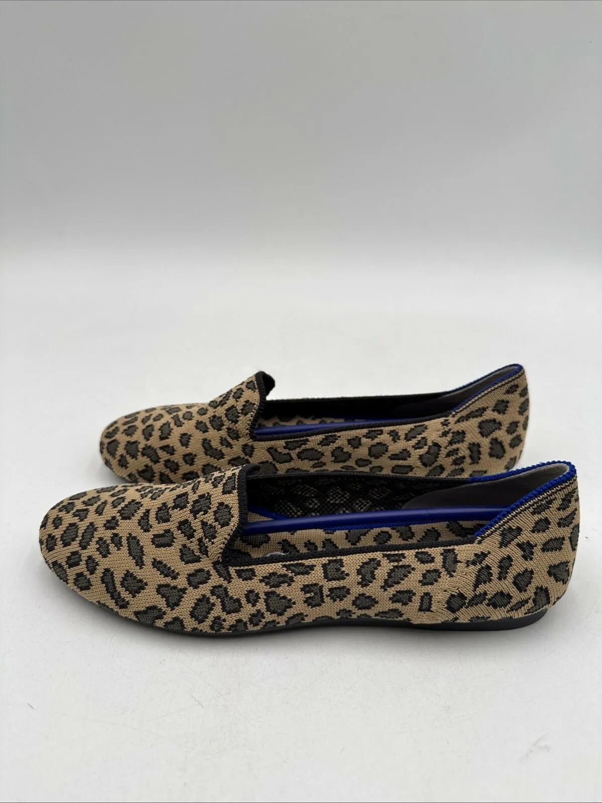NWOB Rothy’s “THE LOAFERS” Leopard Print Knit Round Toe Slip On Flats Size 6 - Very Good