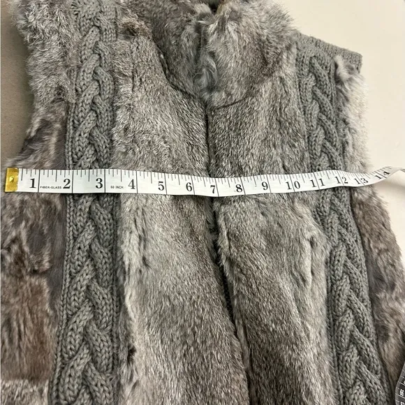 Oakwood Gray Knit Vest with Fur Trim-3
