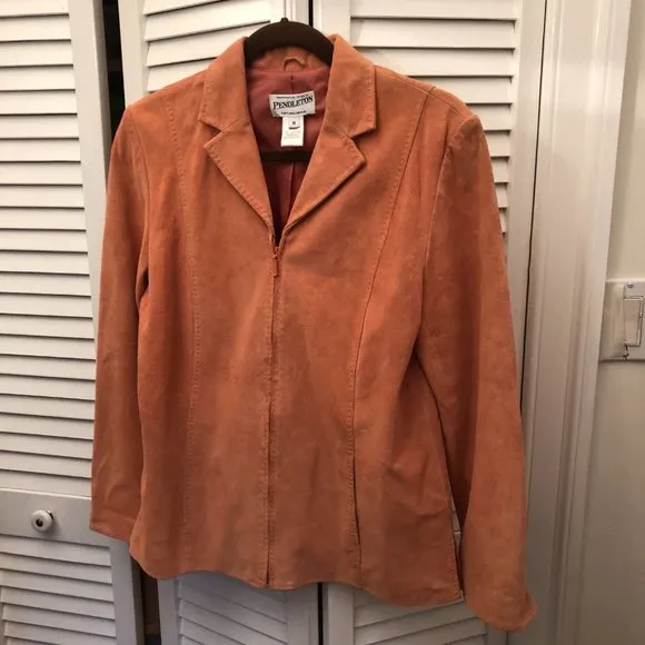 Pendleton women salmon pink leather suede jacket, M
