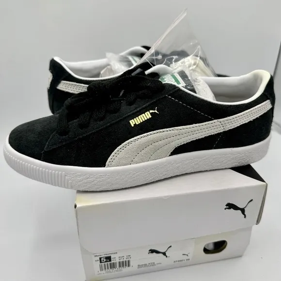 Puma Suede VTG Textured Leather Sneakers with extra laces in black / white