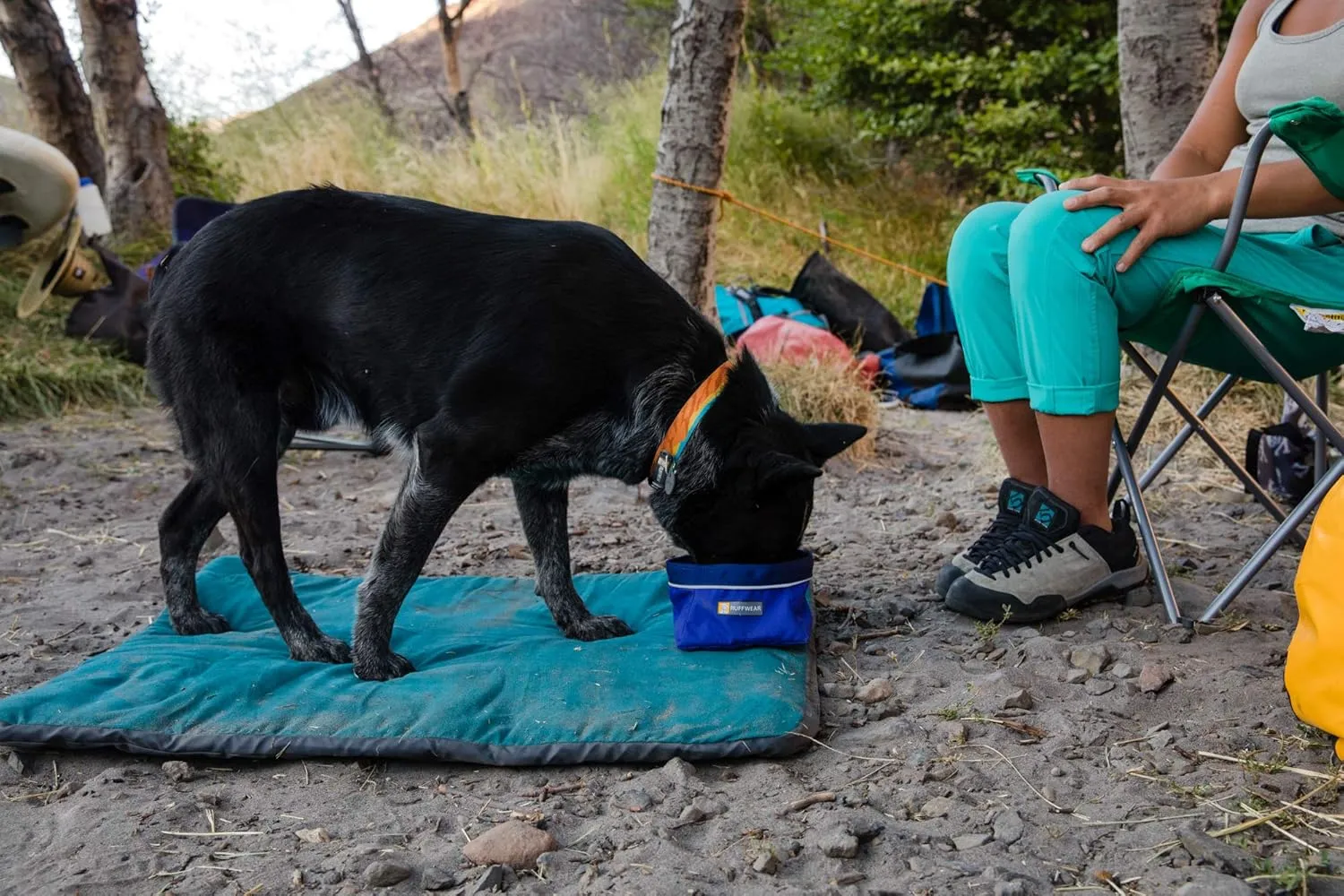 RuffWear Quencher Travel Dog Bowl