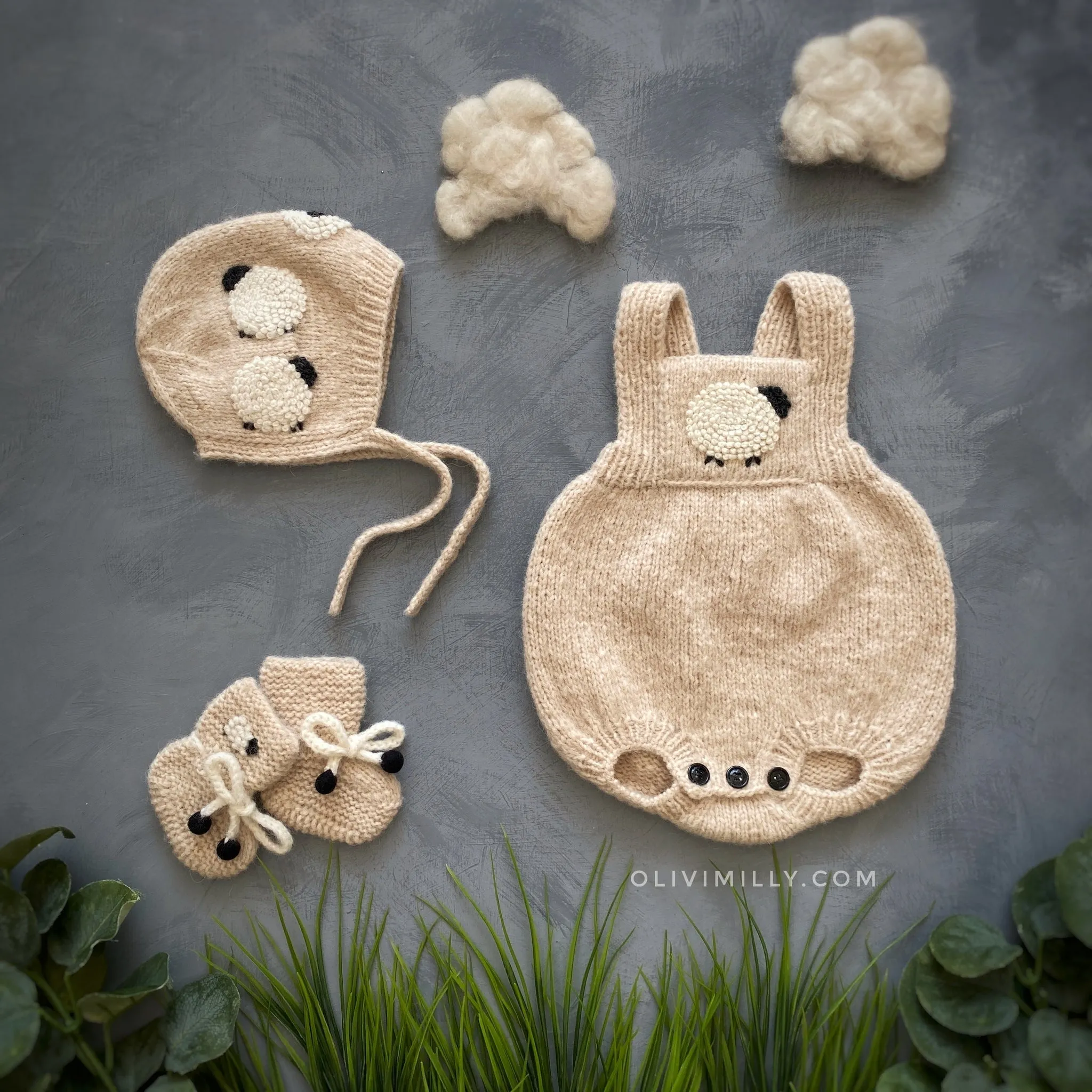 Sheeps Booties |wheat| in stock (9-12m)
