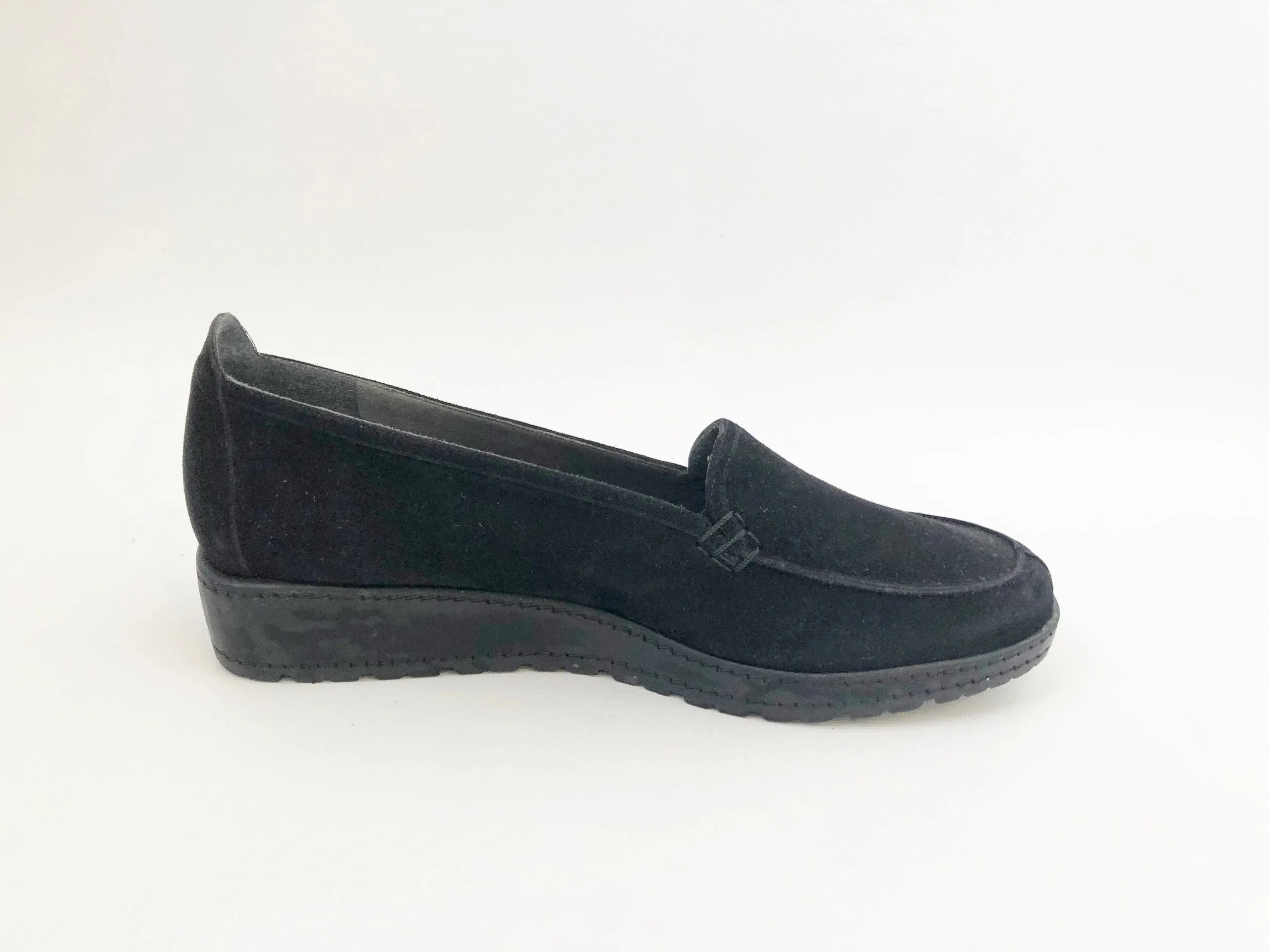 Stuart Weitzman Suede Loafer Size 10