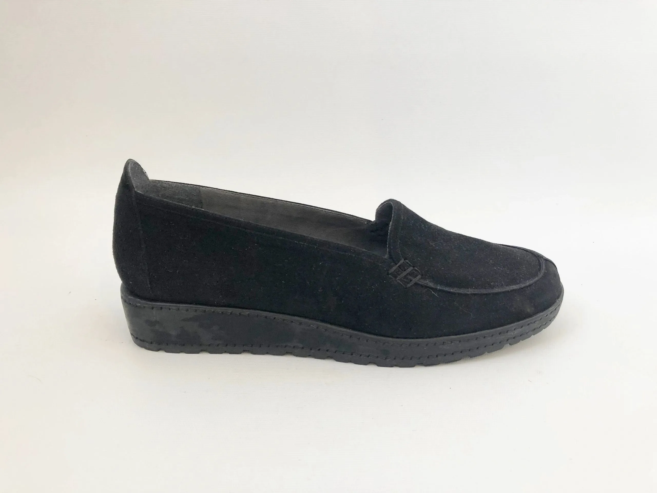Stuart Weitzman Suede Loafer Size 10