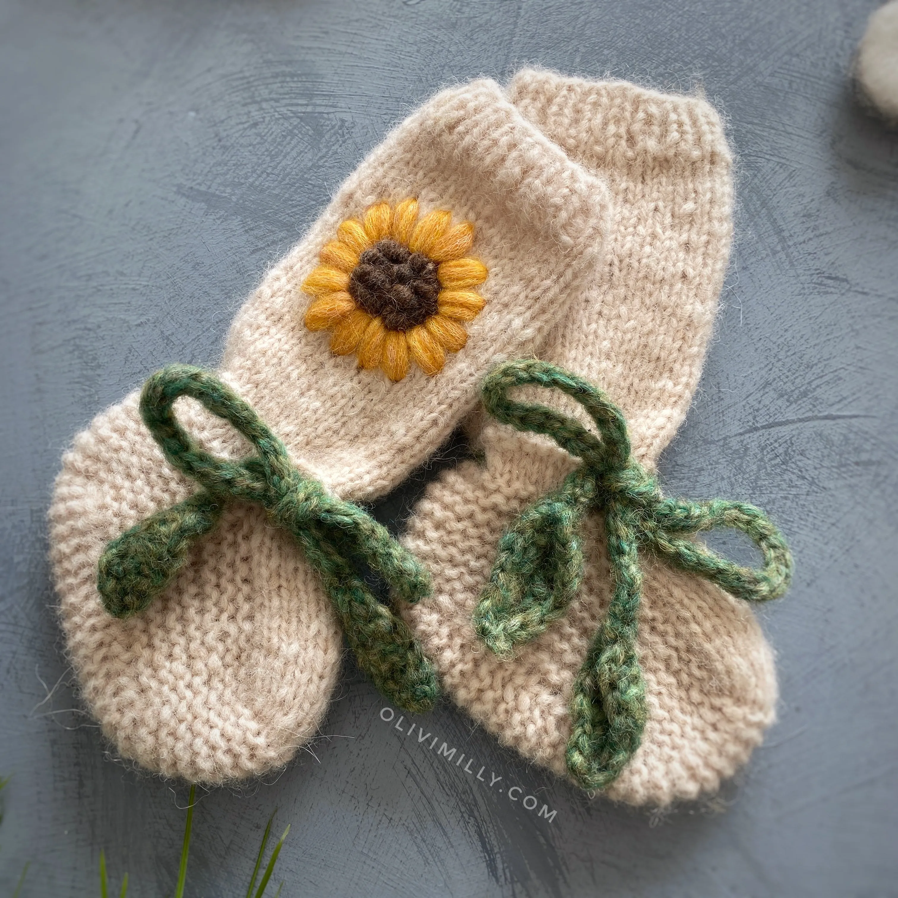 Sunflowers Booties |wheat| in stock (9-12m)