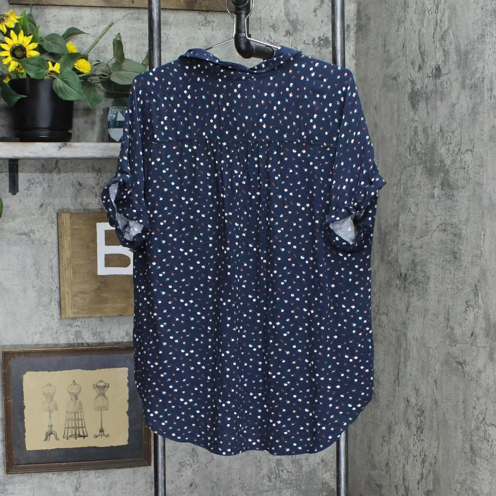 Universal Thread Floral Print Short Sleeve Button-Down Camp Shirt Navy Blue XXL