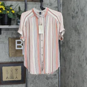 Universal Thread Women's Striped Short Sleeve Button-Down Camp Shirt 562648