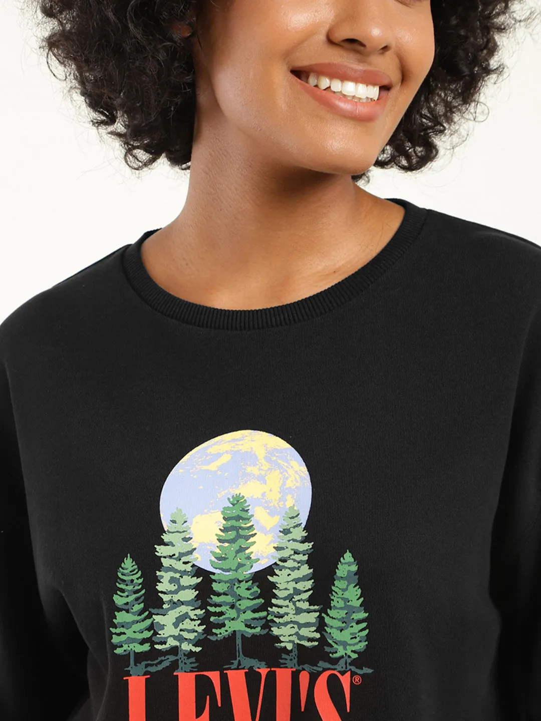 Women's Graphic Black Crew Neck Sweatshirt